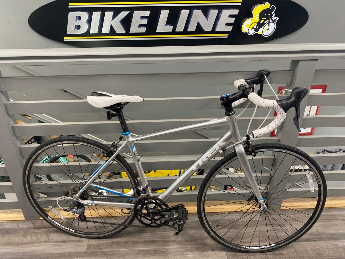 Pre-Owned - Trek Lexa S 52cm Silver