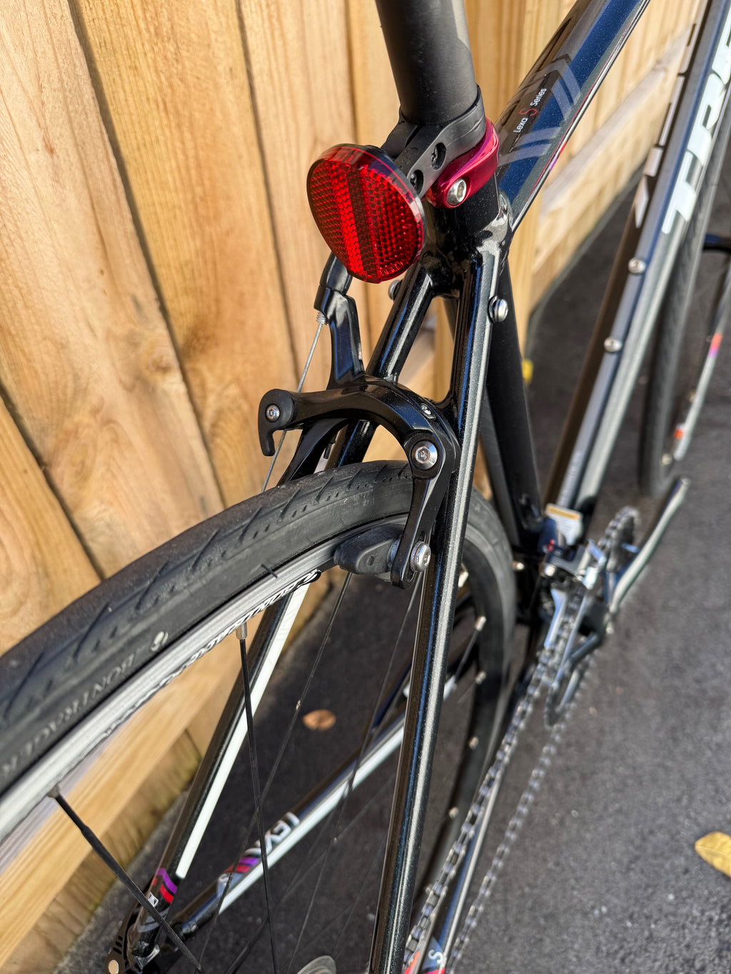 Pre-Owned - Trek Lexa S 52cm Black