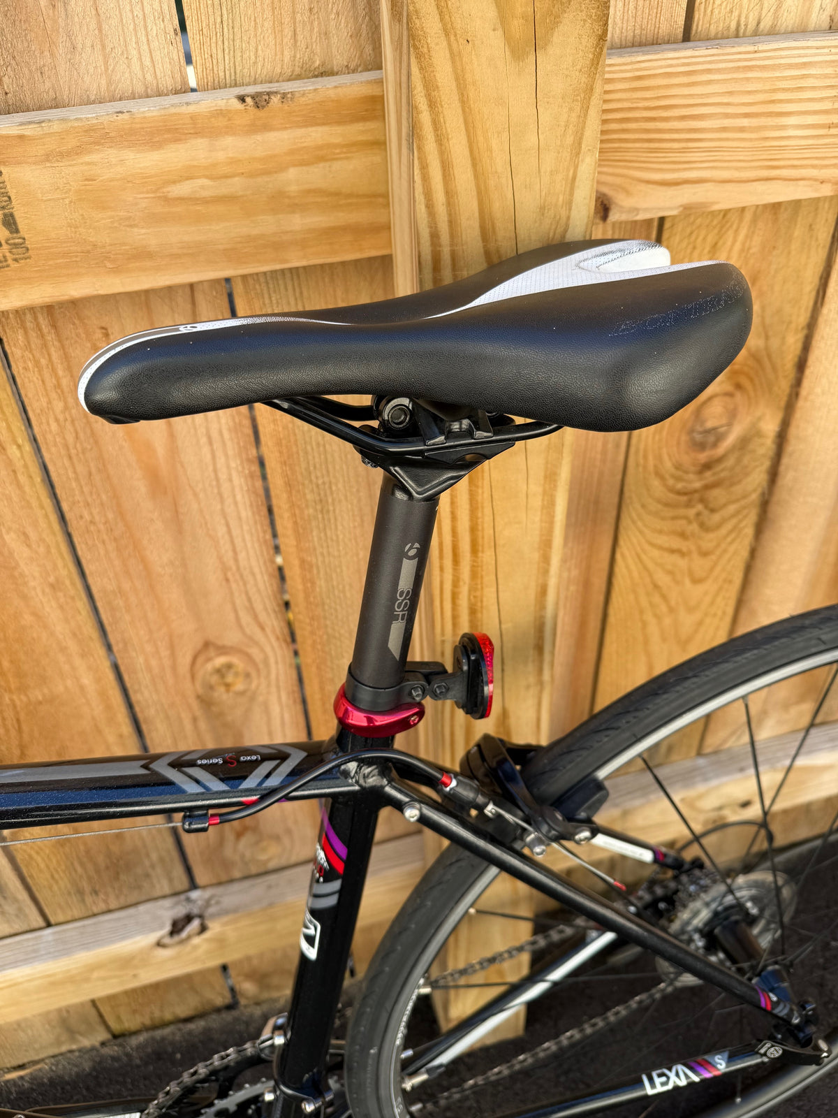 Pre-Owned - Trek Lexa S 52cm Black