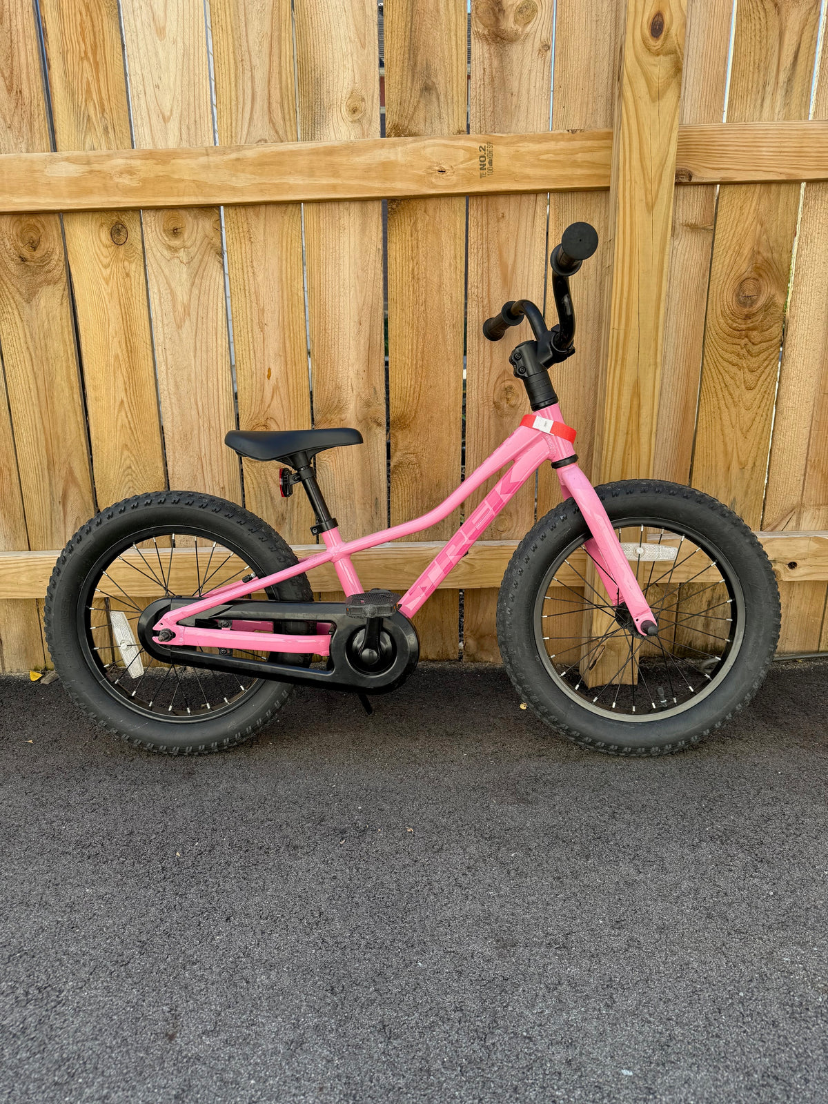 Pre-Owned - Trek Precaliber 16" Pink