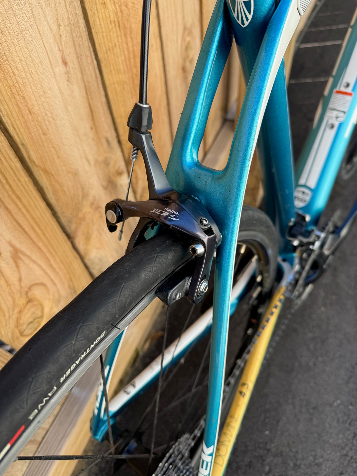 Pre-Owned - Trek Domane 4.3 58cm Blue/White