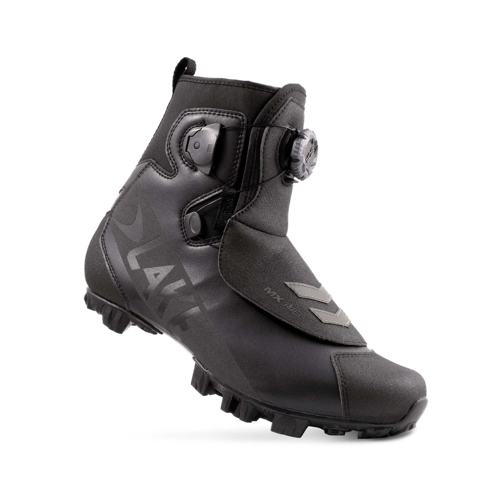 MX146 Winter Shoes